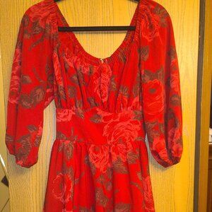 VIXEN Red rose print vacation dress